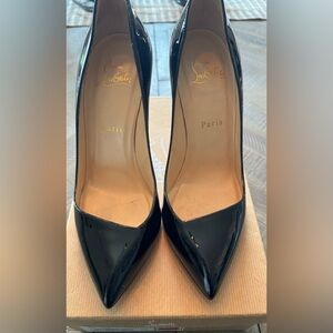 Christian Louboutin Corneille 100 Patent in Black.